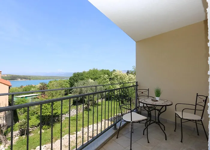 Apartment Soline Cove